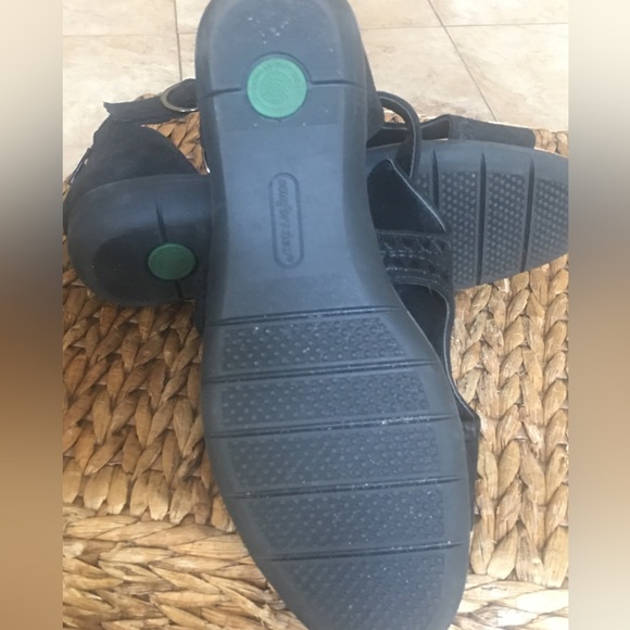 The KAIA Shootie Sandal by comfortview - Picture 7 of 14